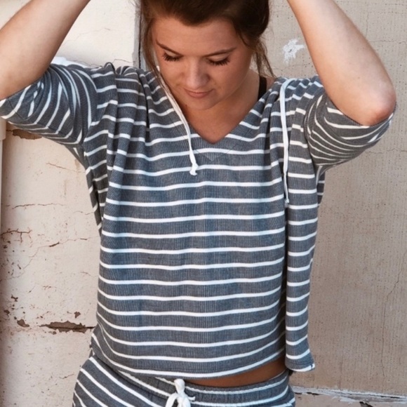 Striped Beach top - Picture 2 of 5